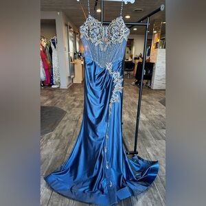 Elegant Prom Dress